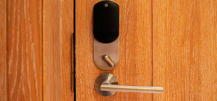 Automatic Locking Door Knob Yuba City